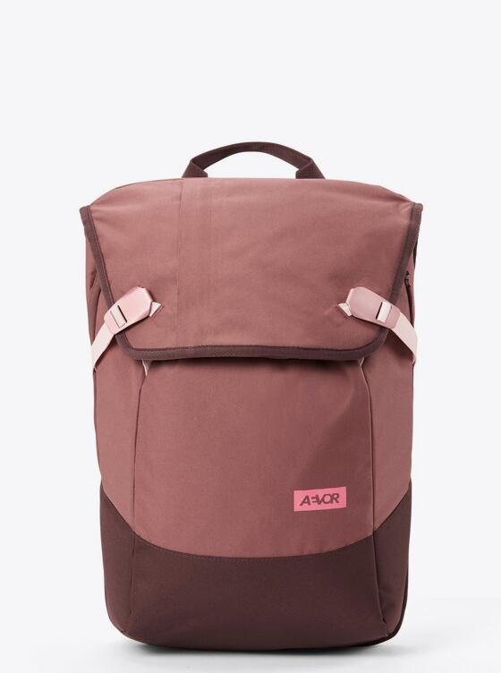 Batoh Aevor Daypack, Raw Ruby