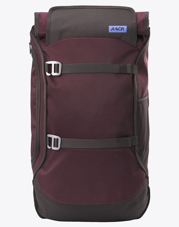 Batoh Aevor Travel Pack, Proof Cherry Gateau