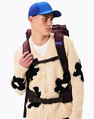 Batoh Aevor Travel Pack, Proof Cherry Gateau