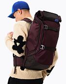 Batoh Aevor Travel Pack, Proof Cherry Gateau